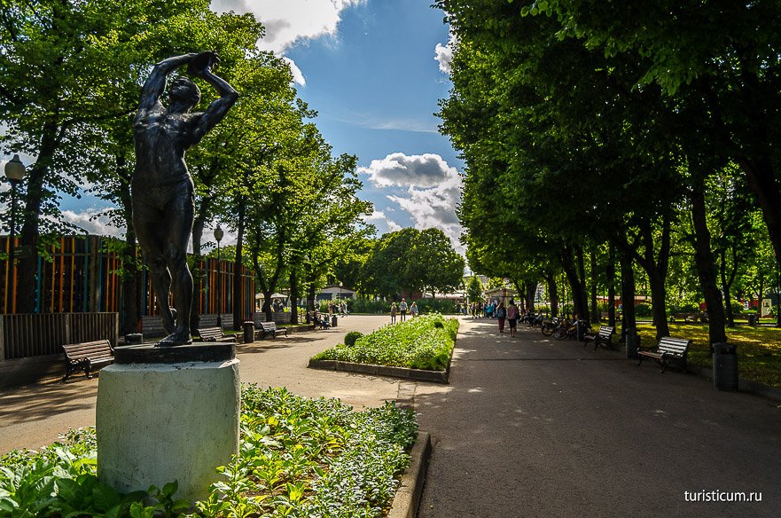 парк Горького в Москве