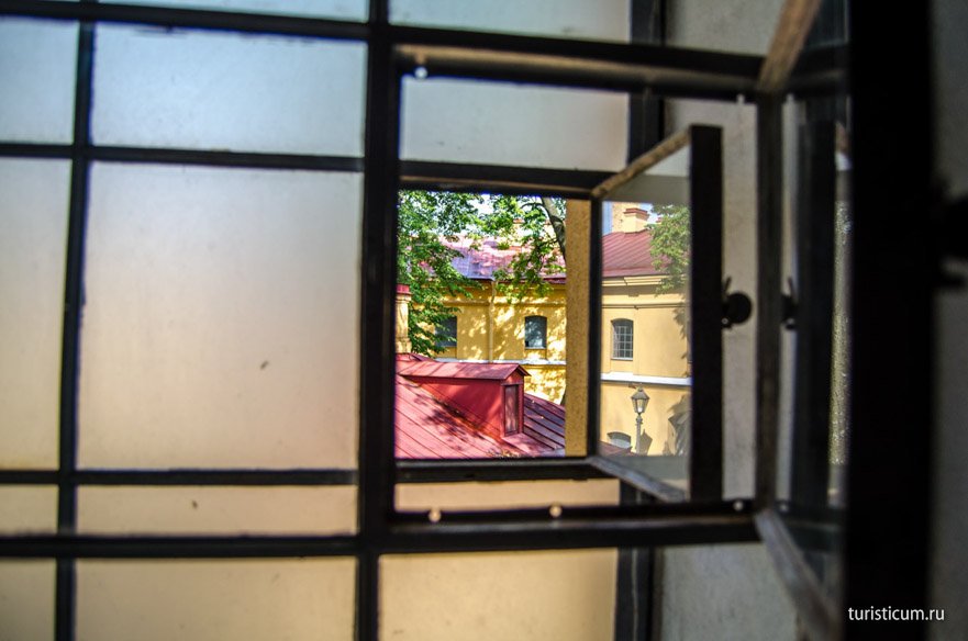 Тюрьма Трубецкого бастиона Петропавловская крепость