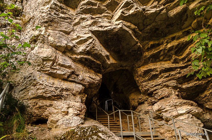 Ахштырская пещера в Сочи